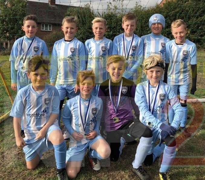 Vectis Blue Under 10 Football Team Are Fa Tournament Winners