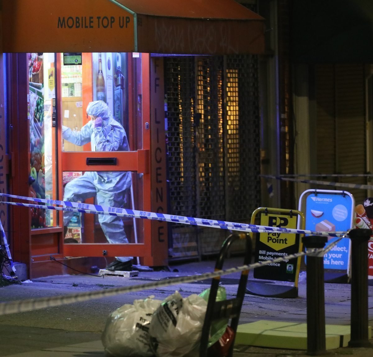 Manhunt Launched After Man Left Fighting For His Life  After Off Licence Stabbing Attack In London