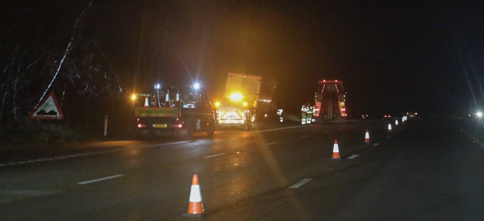 Two lanes of the M20 closed near Maidstone after double HGV collision – (ID 520199)