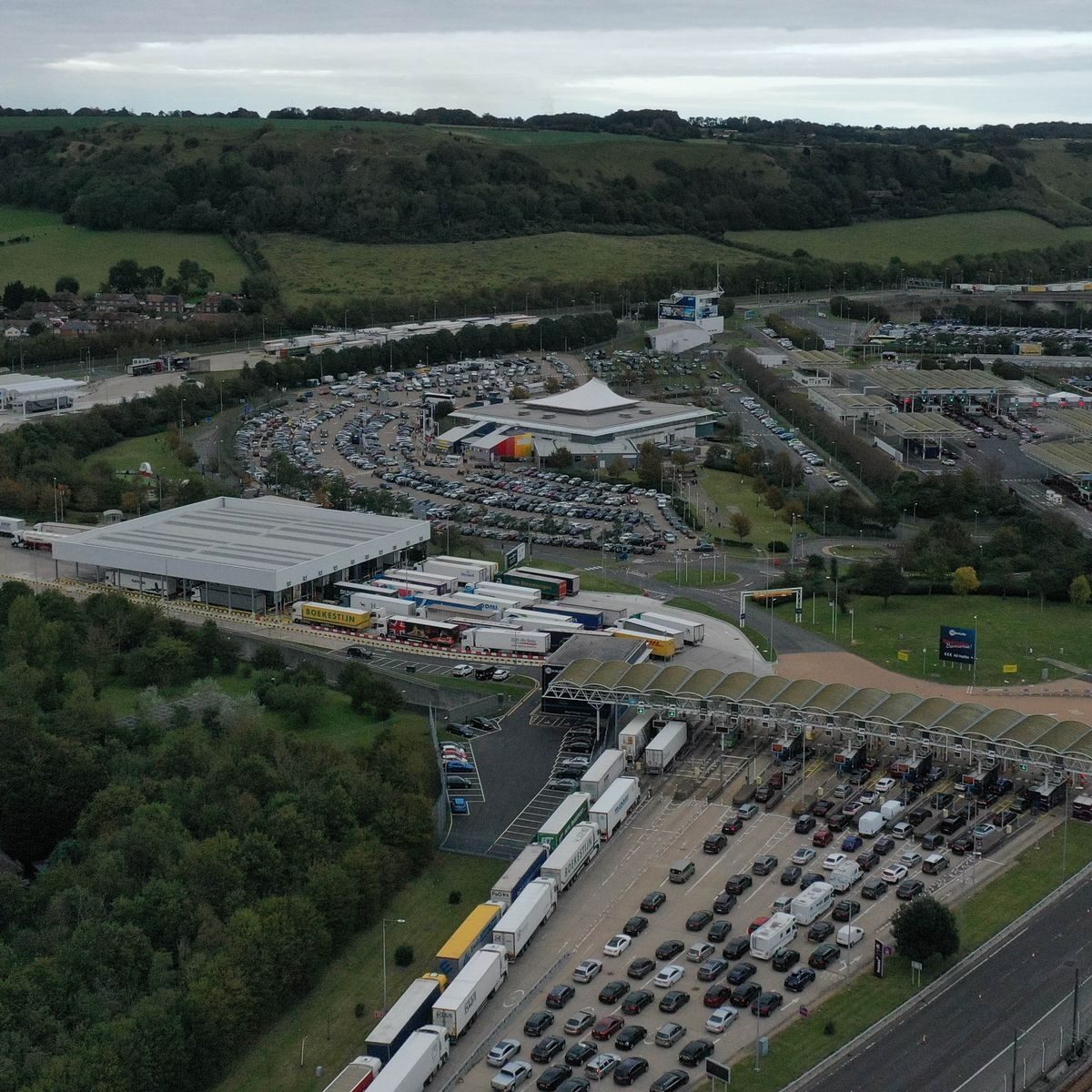 People Travelling To Europe Via Kent Over The Half-term And Platinum Jubilee Getaways Are Urged To Help Keep The County Open For Business By Checking In With Their Chosen Operator To Make Sure There’s Space Before Setting Off.