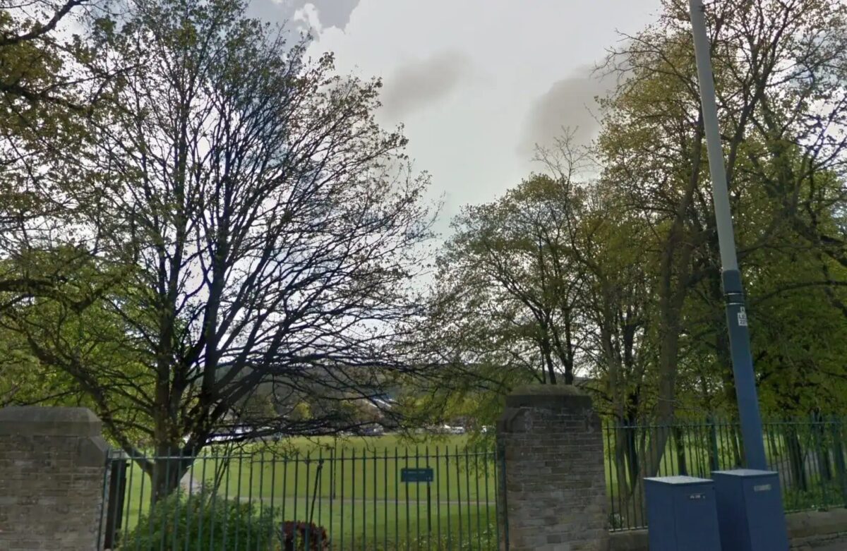 13-Year-Old Girl Stabbed in Sheffield Park: Teen Boy Arrested for Attempted Murder
