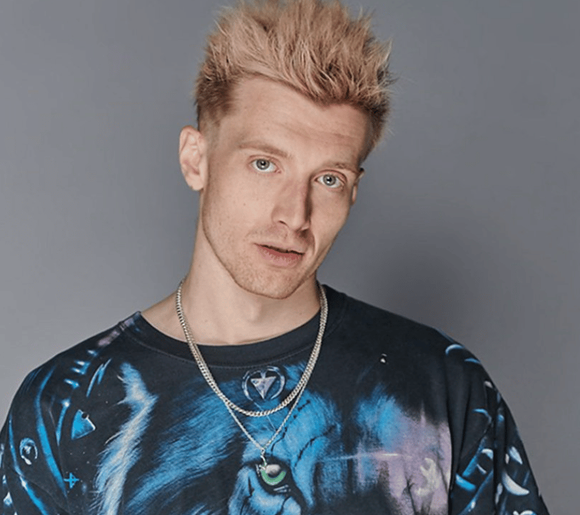 The BBC has announced Jack Saunders as the new host of The Official Chart on Radio 1 – (ID 529713)