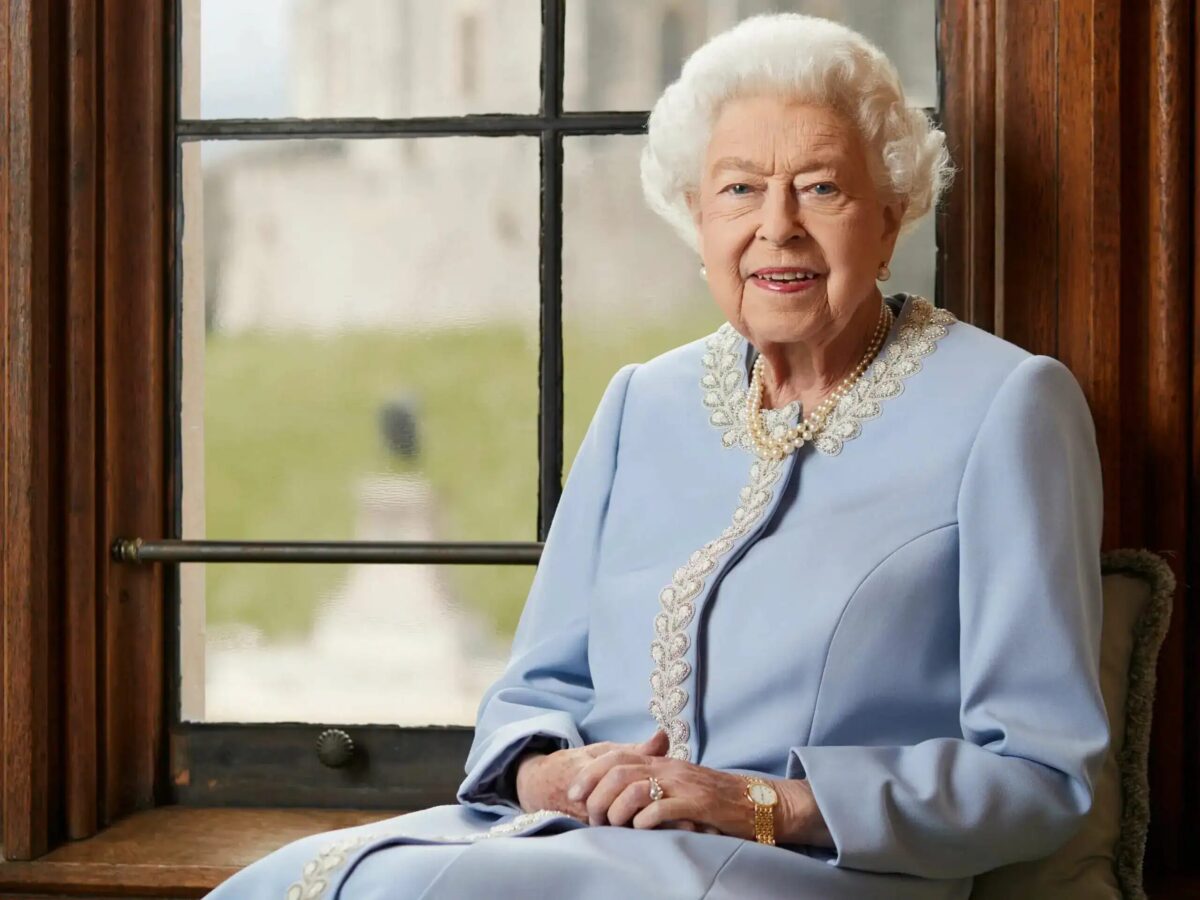 Queen’s Children Rush to Balmoral as Buckingham Palace Confirms Serious Health Concerns