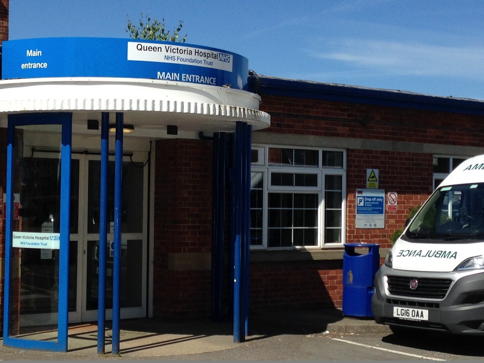 Queen Victoria Hospital (QVH) in East Grinstead comes top in national survey – (ID 531052)