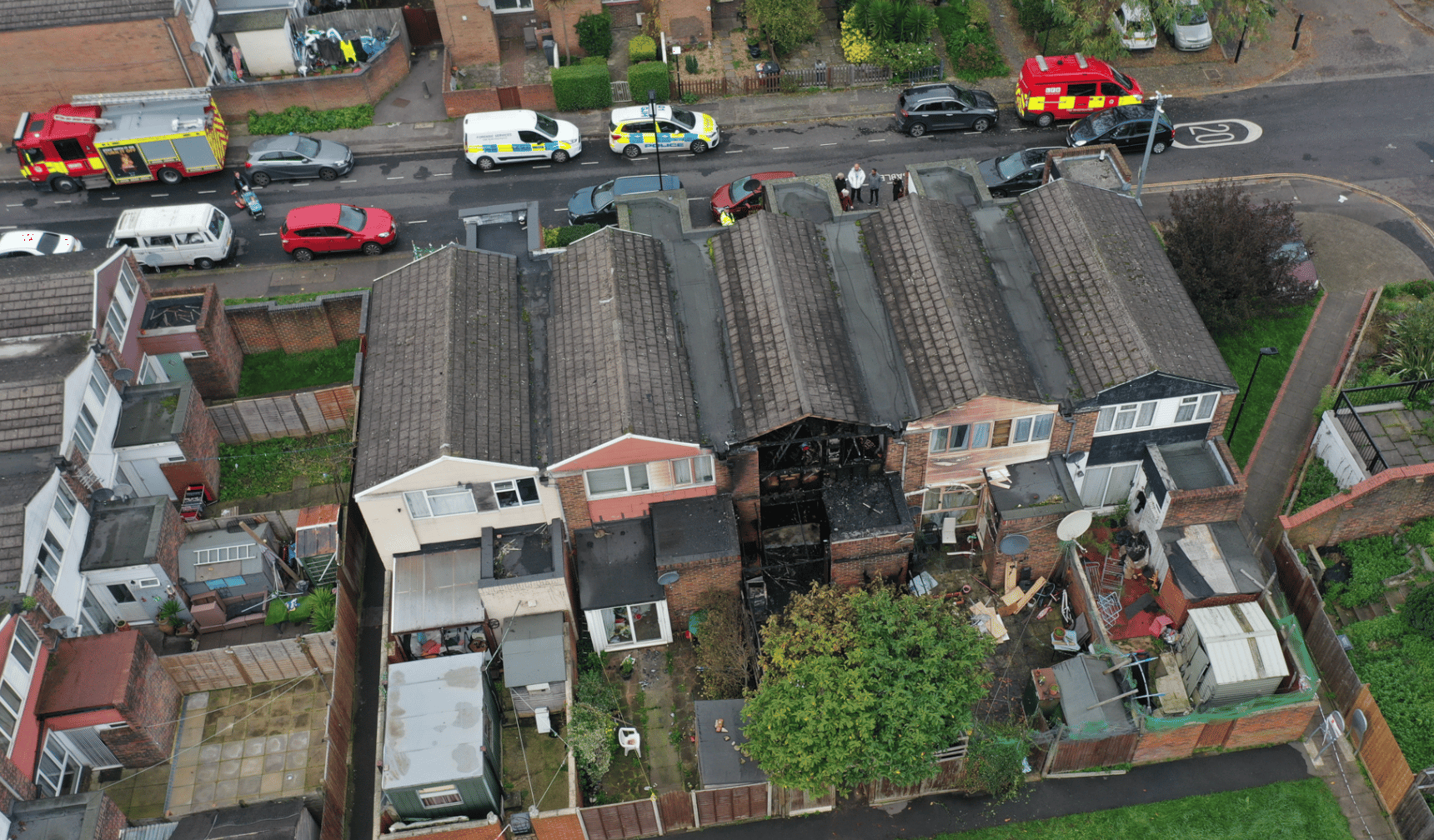 Ten Cats Feared Dead After Fatal Blaze In Brentford Claims Man In His 30 With Second Person Fighting For Their Lives