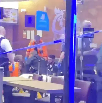 Man rushed to hospital after Selekt  chicken shop stabbing
