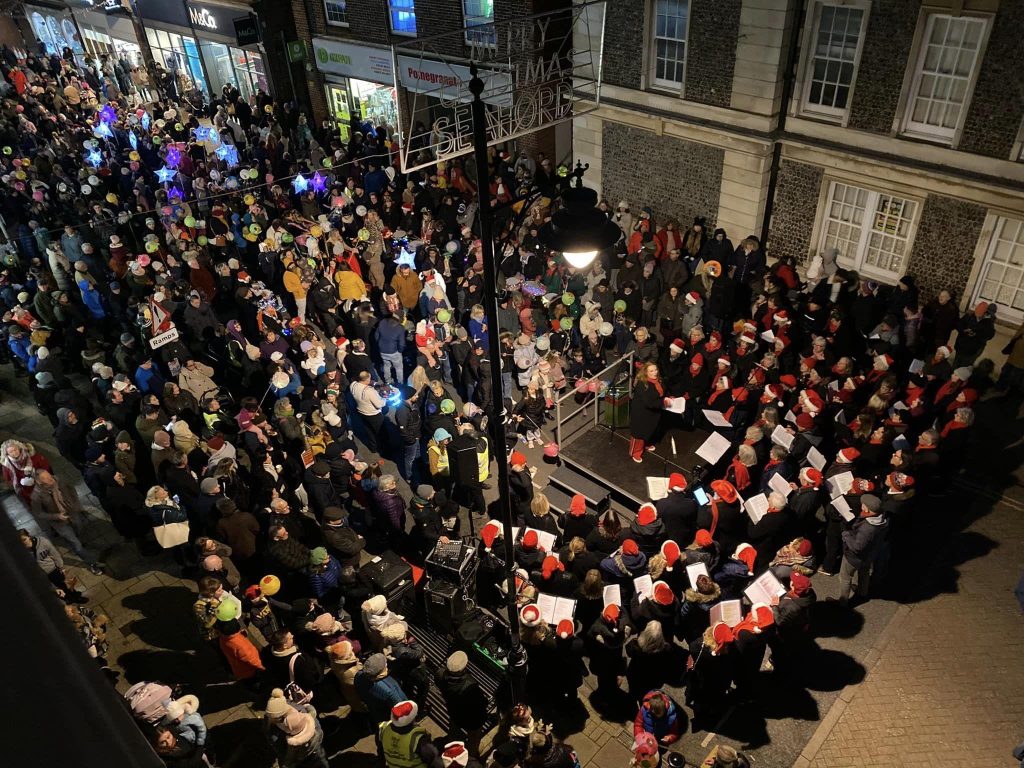 Hundreds Turn Out For Seaford's Christmas Magic Day