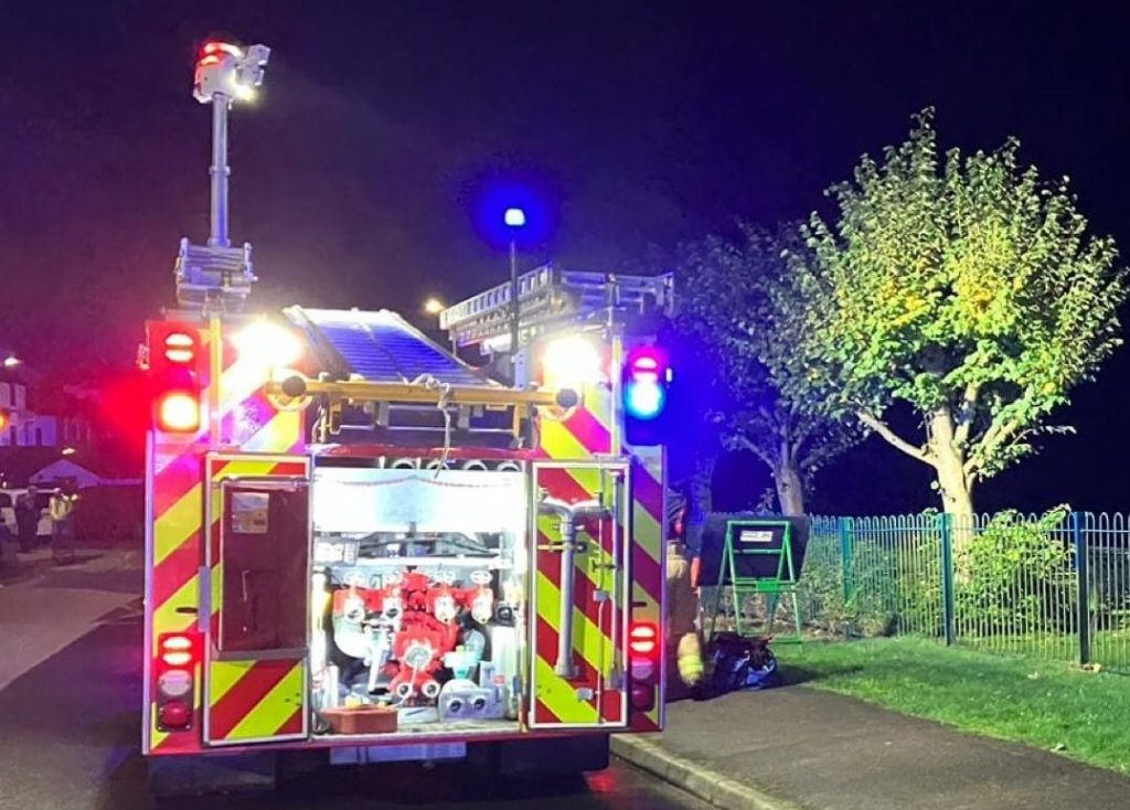 Updated: The Pursuit Continued Into Barking Park Where The Driver Jumped Into A Lake Before Being Detained By Officers