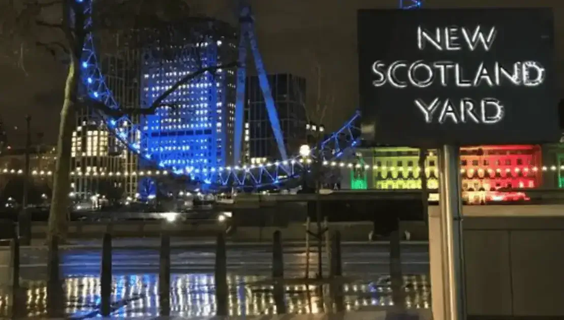 London’s New Year’s Eve: Thousands of Cops Ready to Keep Fireworks and Crowds Safe