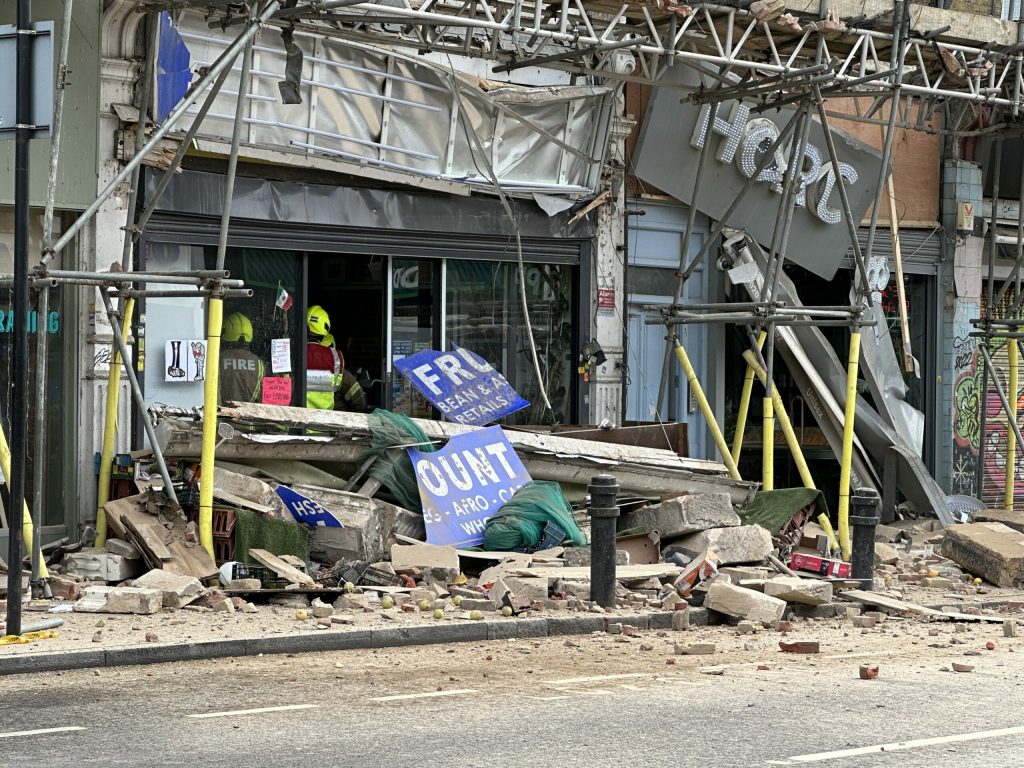 Usar Teams Mobilised To Partial Building Collapse In Stoke Newington