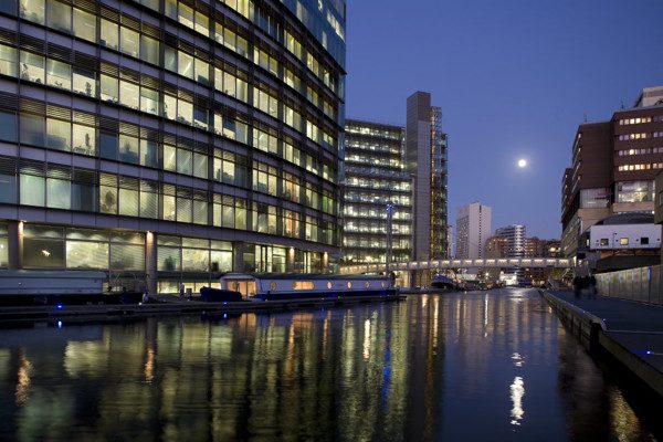 Emergency Services Called To Sinking Narrow Boat In The Paddington Basin