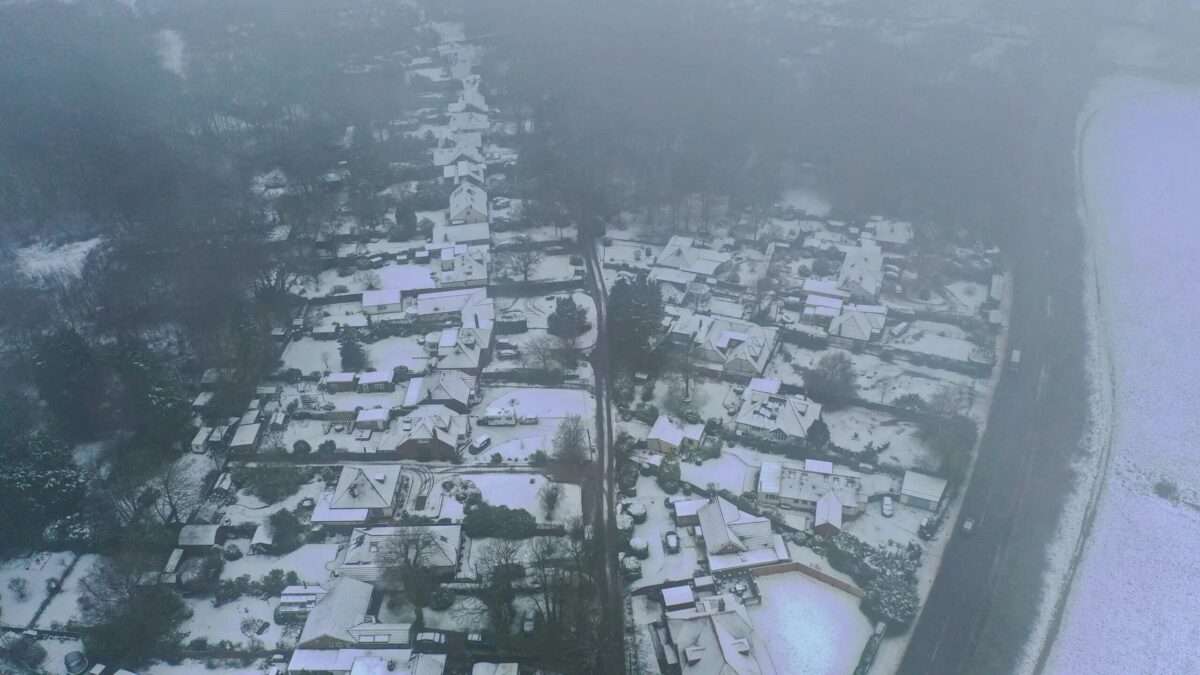 Snow and ice have fallen in parts of the United Kingdom, with forecasters predicting that the cold weather will continue