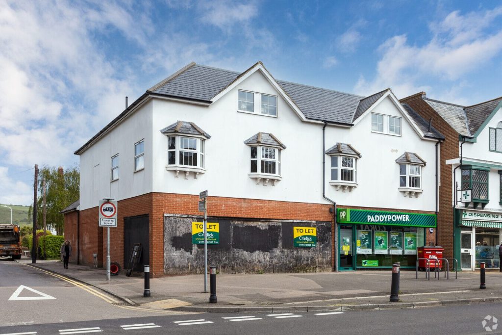 Detectives Investigating Two Attempted Robberies In Folkestone Are Looking For Witnesses.