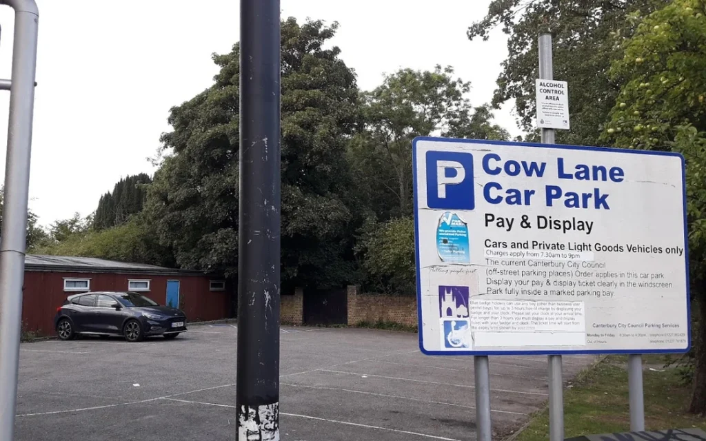 Officers In Canterbury Are Looking For Witnesses To A Robbery