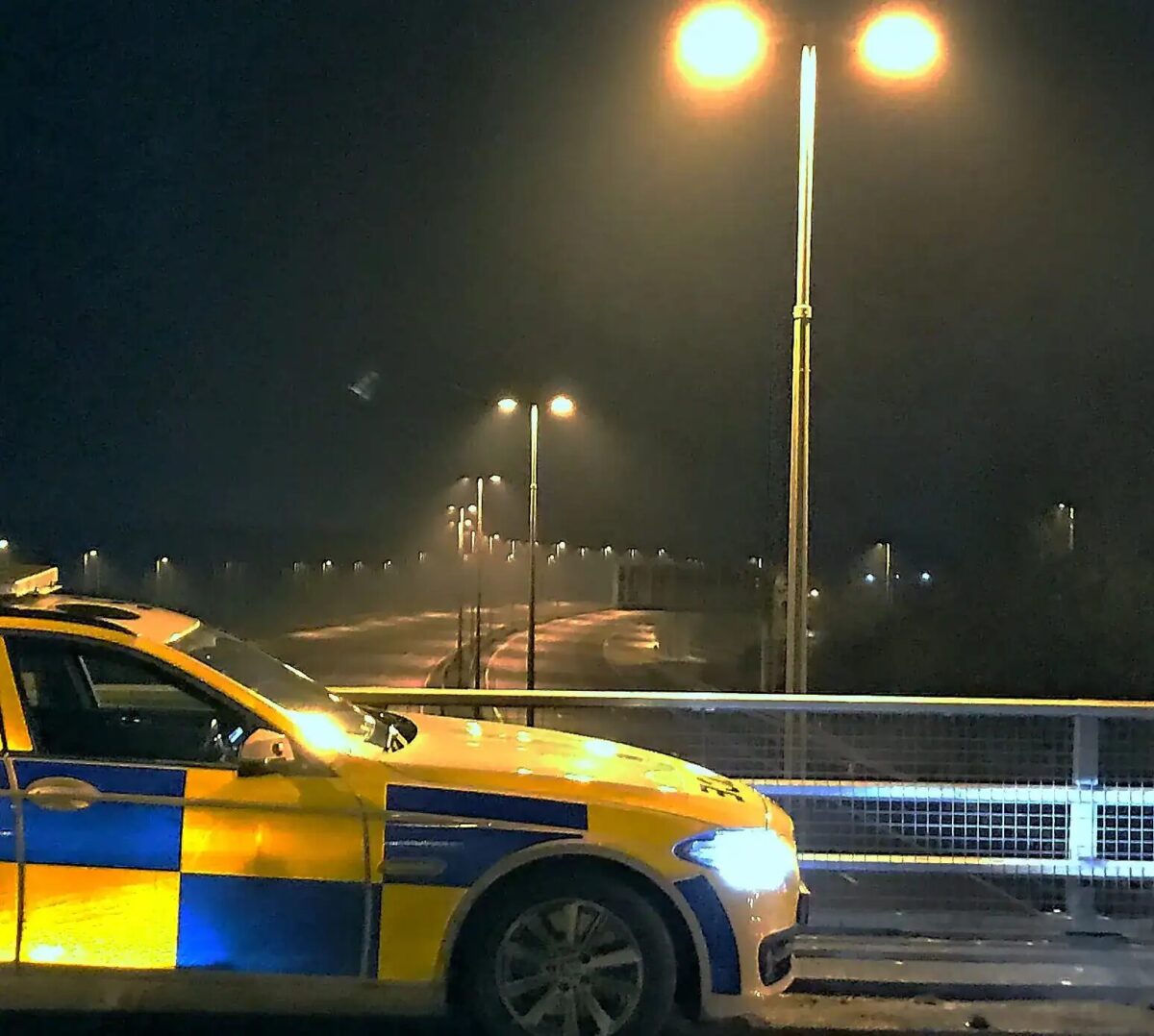 Police Officers appeal for witnesses after fatal crash on M25