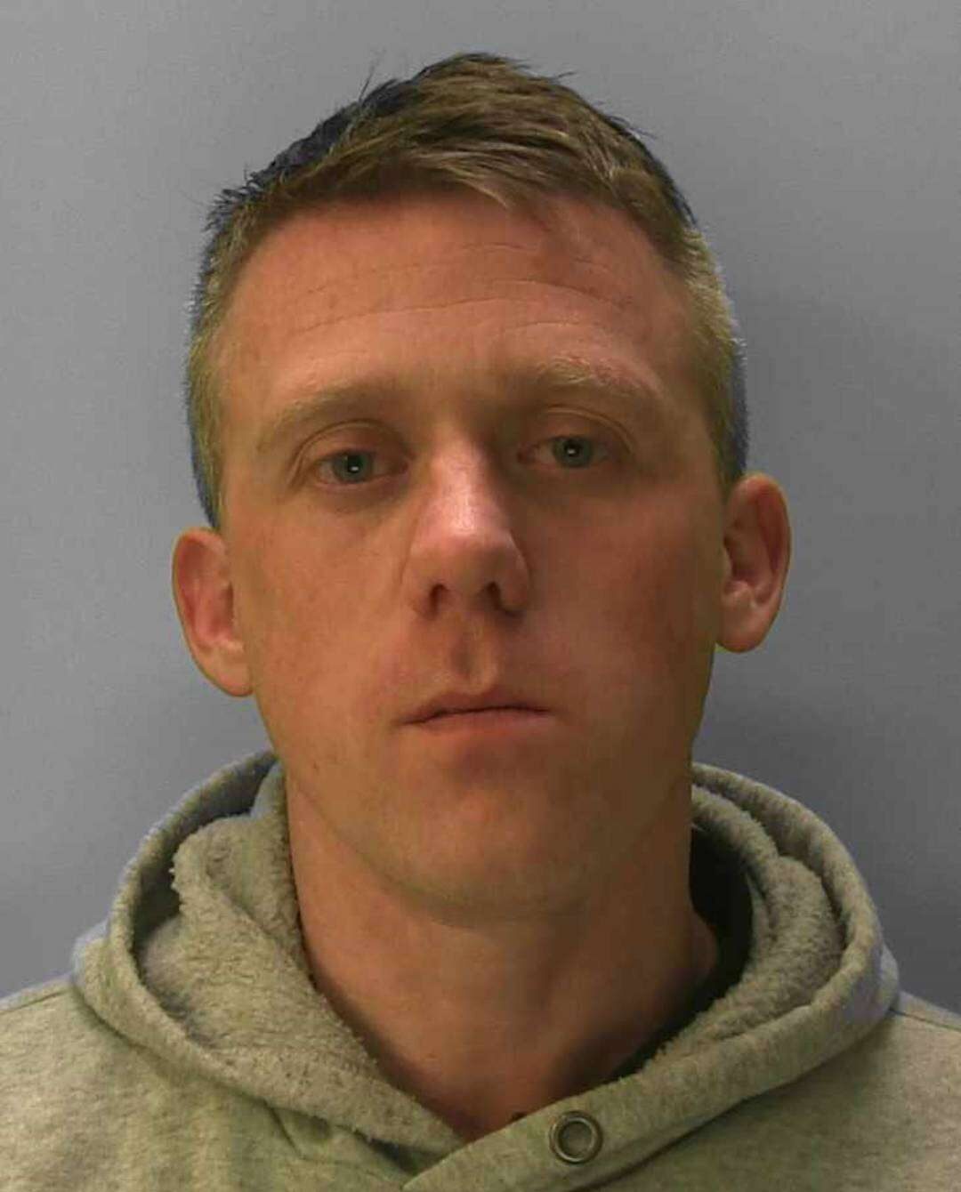 Police Launch Search For Peter Harlow Over Licence Breach