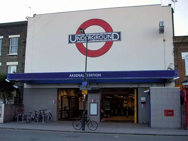 Updated: A Tube Station In North London Has Been closed After Teenager Is Stabbed In The Head