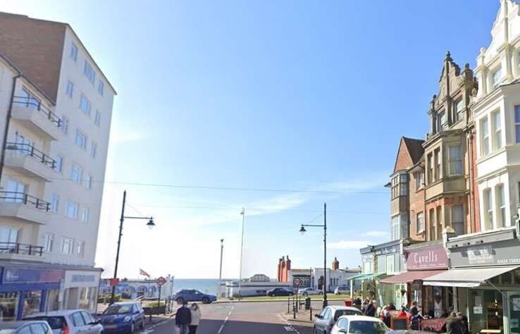 Police Apprehend Suspects After Group Of Youths Threaten Boy In Bexhill Restaurant