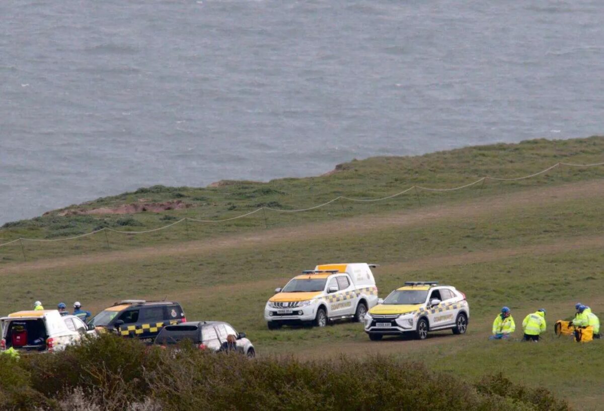 Eastbourne RNLI Lifeboat D876 ‘David H’ Launches Twice in Two Days for Sixth Rescue Mission