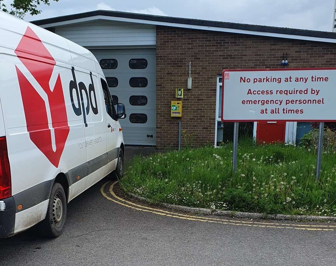 Dpd Delivery Van Causes A Blaze Of Anger At West Sussex Fire Station
