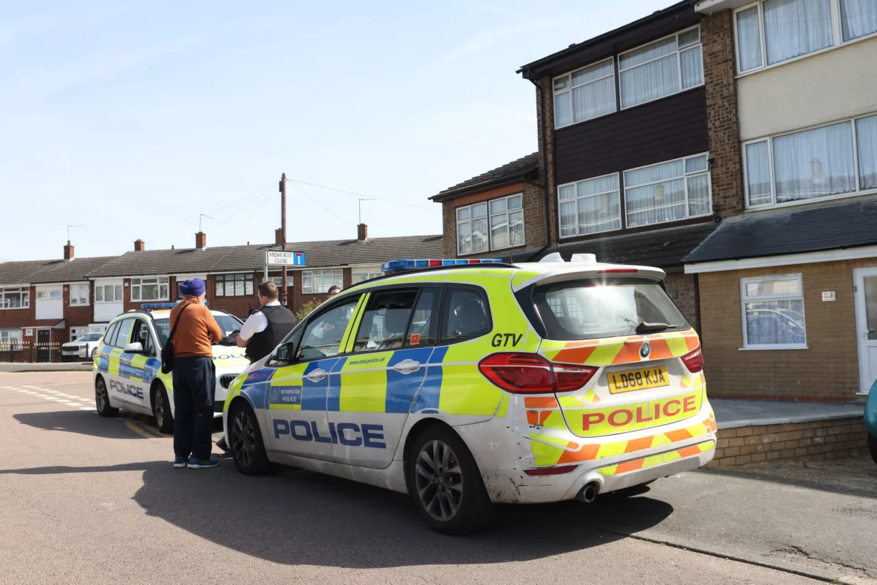 First Pictures From Hornchurch Murder Investigation After Asian Postmaster Walks Into The Police Station And Confesses To Killing His Wife
