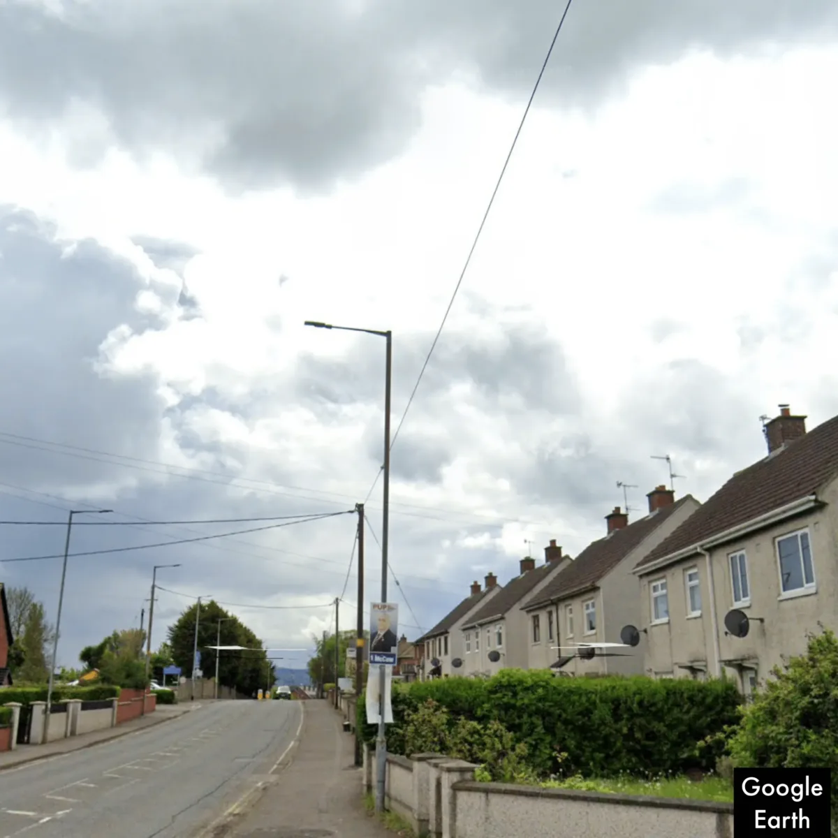 Knife-Wielding Robber Strikes Carrickfergus Shop – Police Urge Public for Tips