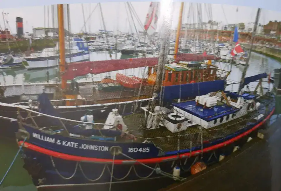 Lone Sailor Rescued by Selsey and Bembridge Lifeboats from 99-Year-Old Historic RNLI Vessel
