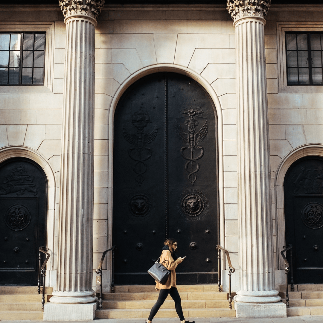 Bank Of England Keeps Interest Rates Unchanged At 5.25% Amid Inflation Slowdown