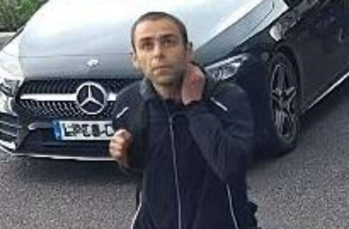 Police appeal for help in identifying suspect in Southwick bike theft