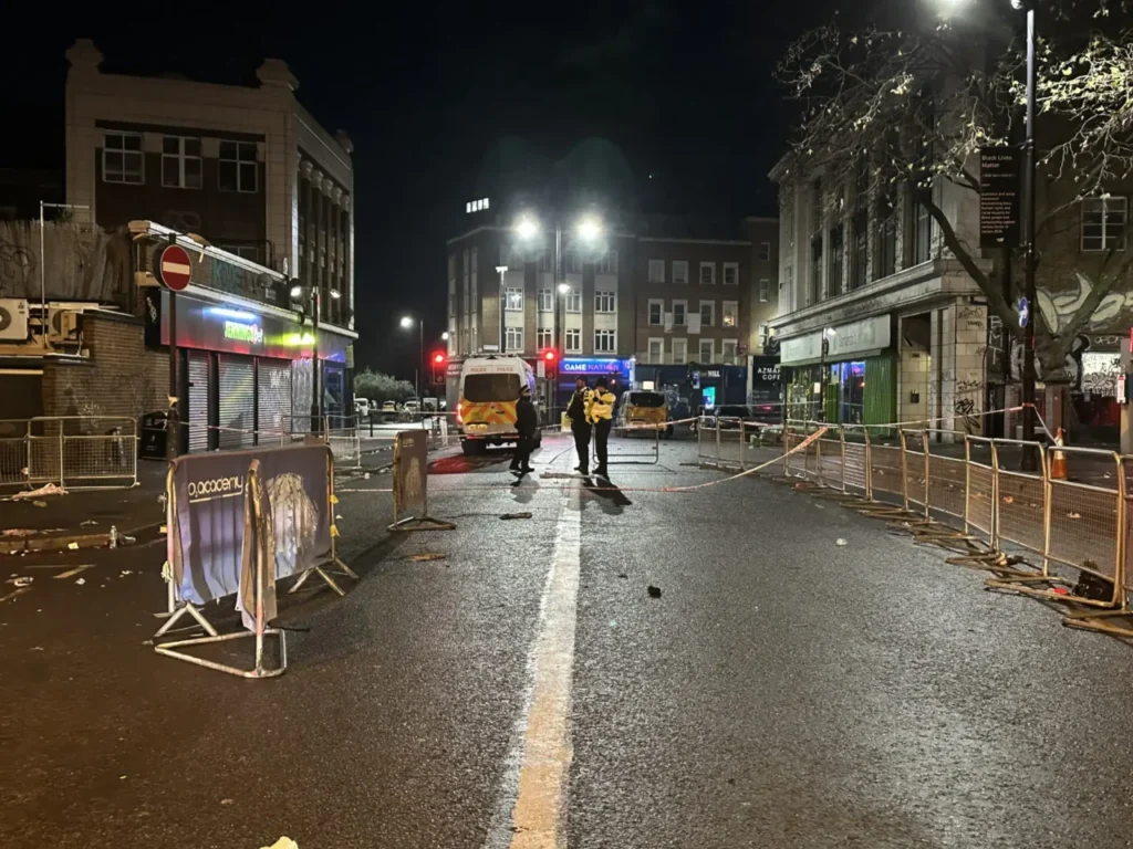 Emergency Services Called To Bluewater Shopping Centre In Dartford After Pepper Spray Is Released