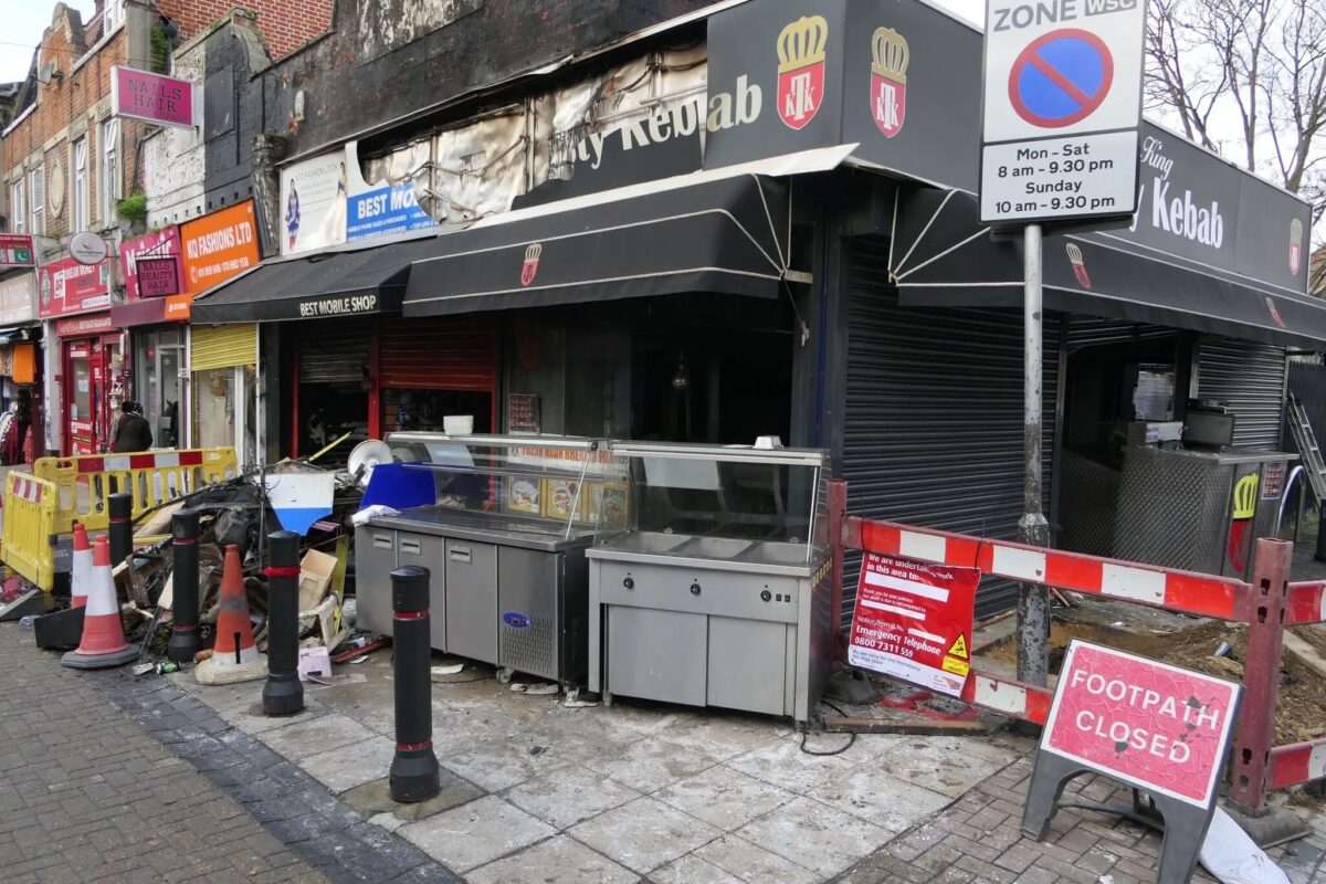 Walthamstow Blaze Destroys Three Shops on High Street, Residents Rescued