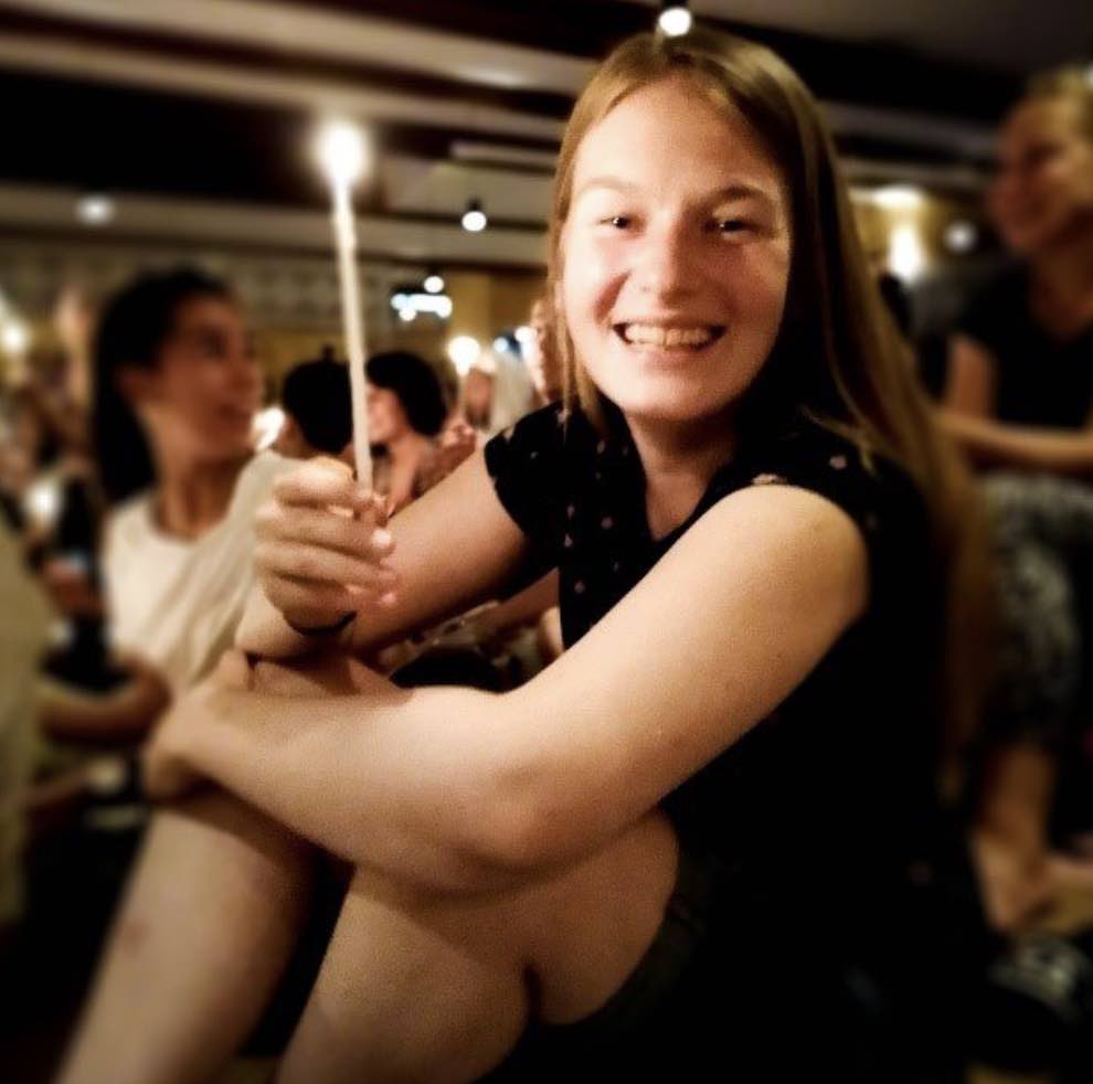 A man who killed a young woman in Bradford and seriously injured another has been sentenced to life in prison – (ID 527377)