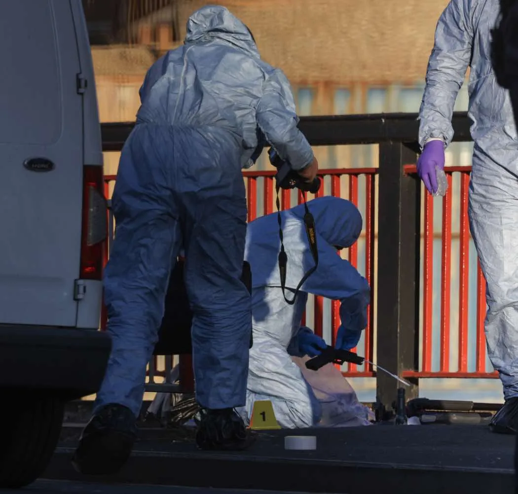 Man Shot by Armed Police in Greenwich After Gun Sighting – Air Ambulance Called, Area Locked Down