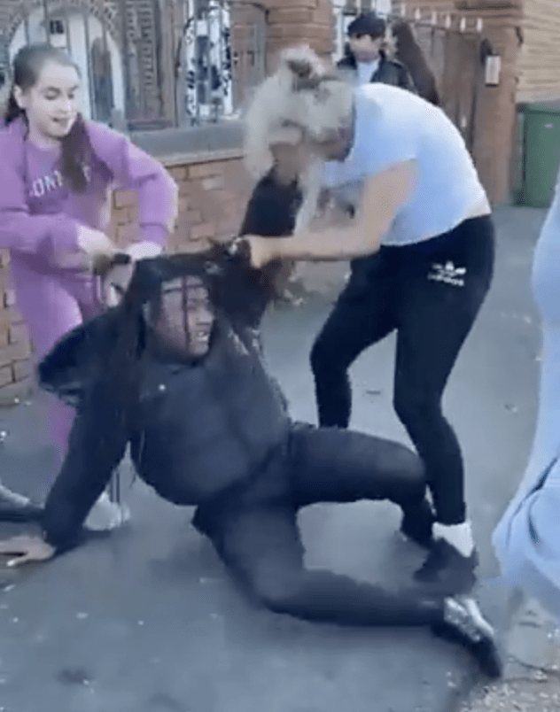 Police Are Looking For A Sixth Suspect After Five People Were Arrested Following A Shockingly Violent Fight Outside A School