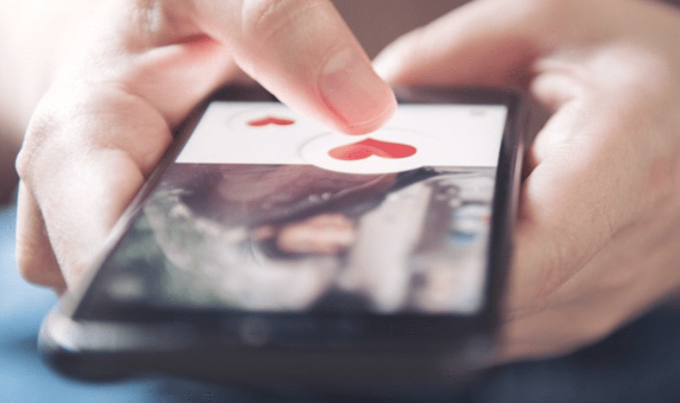 Local Love In The Digital Age: Using Online Dating To Rediscover Your City's Romantic Side