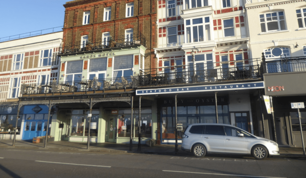 Officers Investigating A Robbery Which Took Place On The August Bank Holiday In Margate