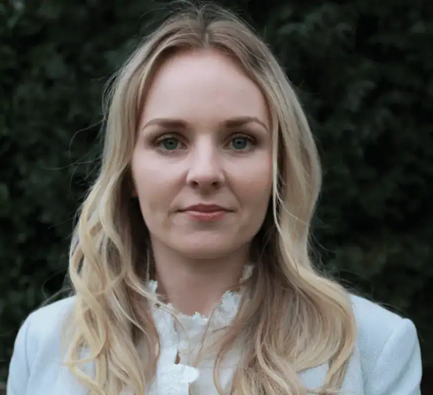 Widow of Fallen PC Andrew Harper Awarded MBE for Driving Tougher “Harper’s Law” on Emergency Worker Killers