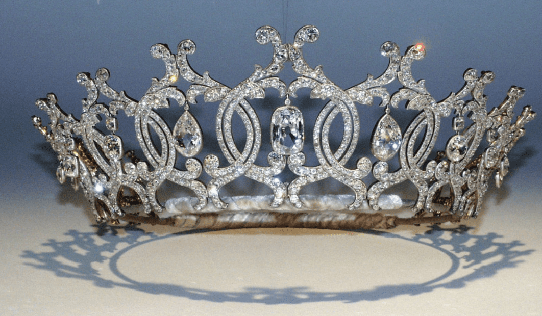A Team Of Detectives Have Won An Award After Bringing Down Gang Members Involved In The Theft Of A £3.5million Tiara