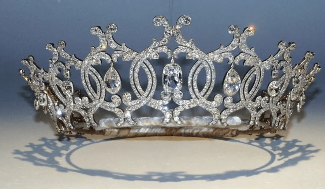 A Team Of Detectives Have Won An Award After Bringing Down Gang Members Involved In The Theft Of A £3.5million Tiara