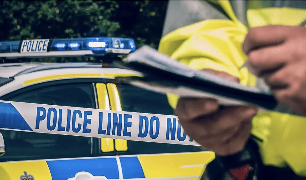 Police are investigating a burglary at a jewellery store in Worthing