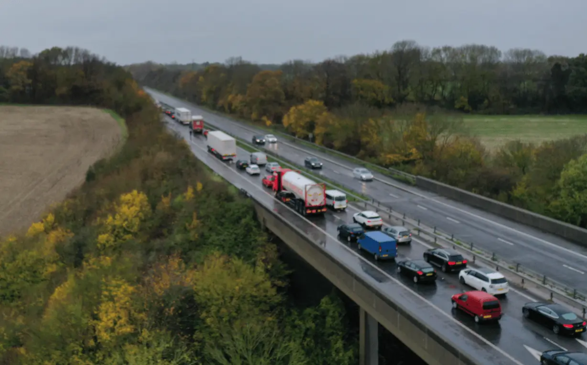 M2 Chaos: Fire Out but Massive Oil Spill Closes Westbound Between J3-J2 – Huge Delays and Diversions in Kent