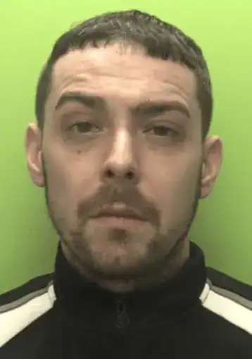 Wanted Man Tyrone Emery Flees Nottingham Court Ahead of Domestic Abuse Sentencing – Police Urge Public Help
