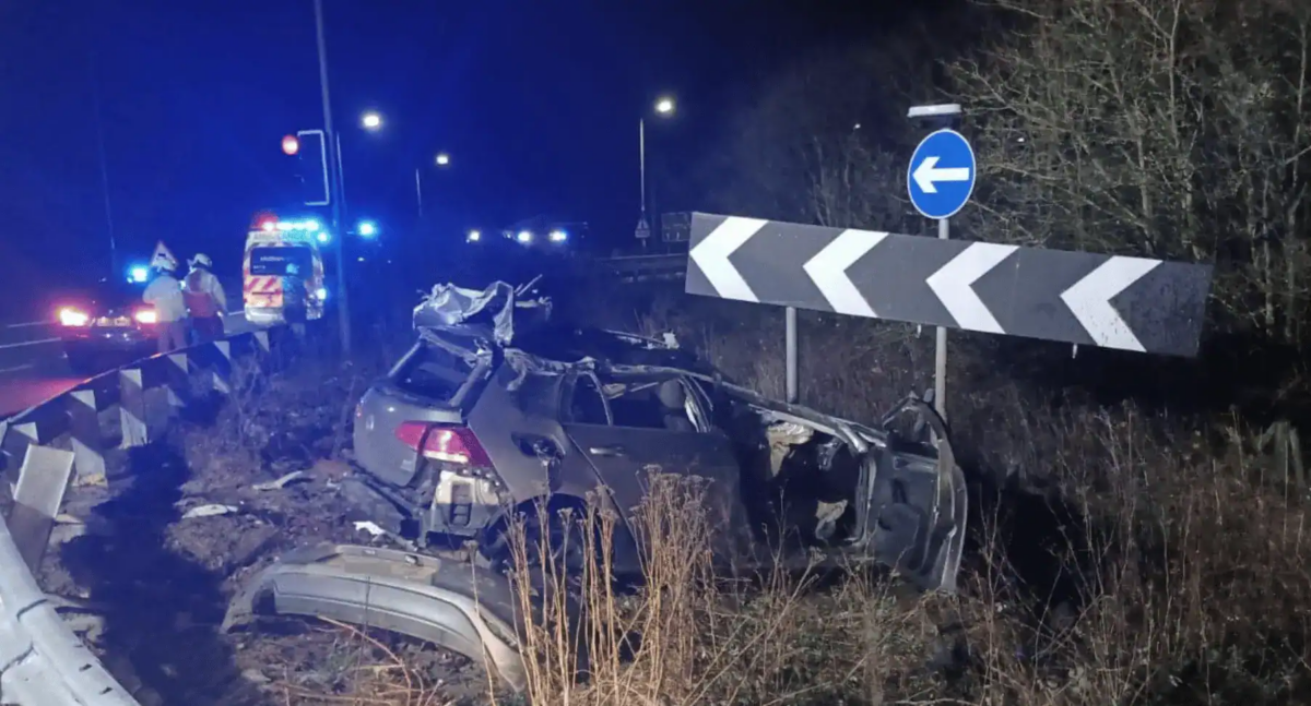 Just after 6am on New Years Day morning fire crews from Bicester, Kidlington and Rewley Road were called  to this  the driver was drunk