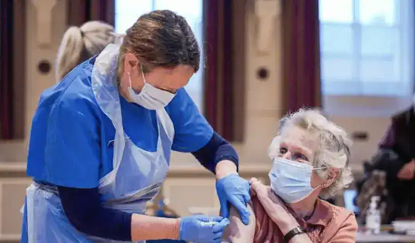 Spring COVID Booster: Over-75s & Immunosuppressed Kids Urged to Top Up Immunity as NHS Warns of Rising Hospitalisations