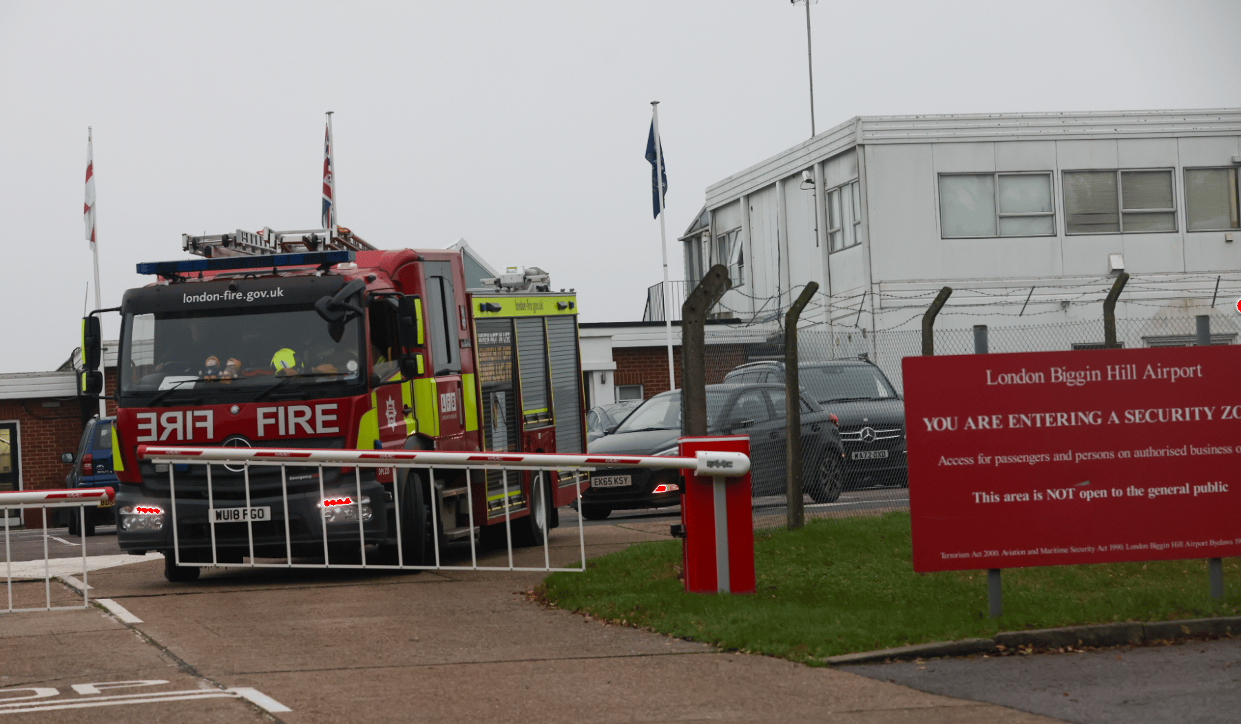 Emergency services have been scrambled to Biggin Hill Airport in Kent – (ID 534959)