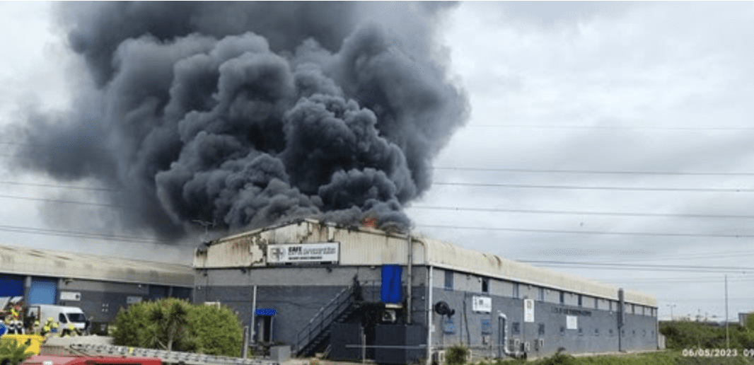 Rainham Blaze Live: Probe Launched After Blaze Rips Through Rainham Warehouse