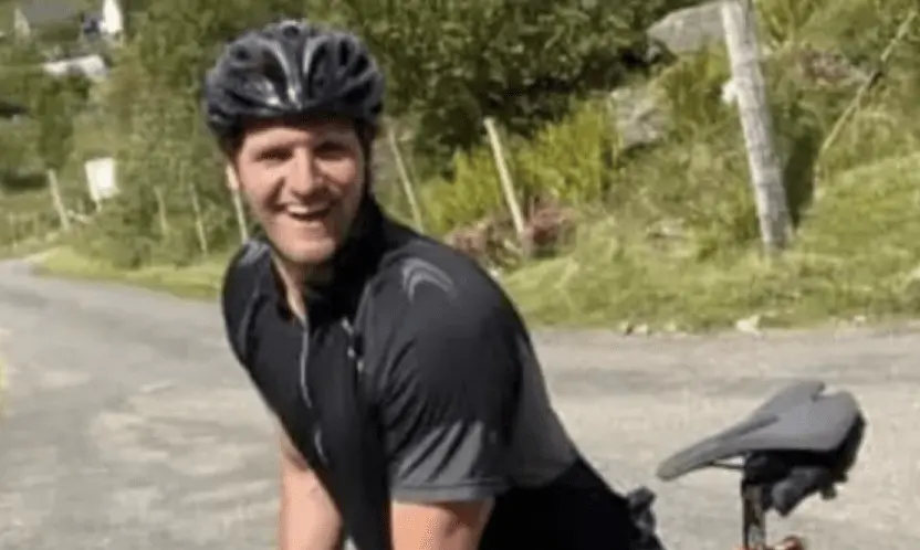 Arbroath Dad and Businessman John Carswell Jr Dies in Porsche Crash on B954 – Police Seek Witnesses