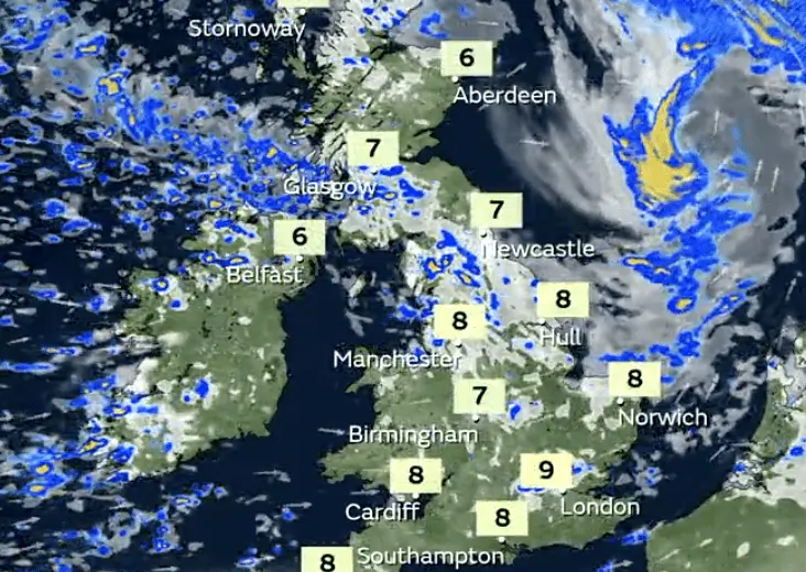 Yellow Weather Warning: 60mph Winds and Torrential Rain to Slam UK Causing Travel Chaos