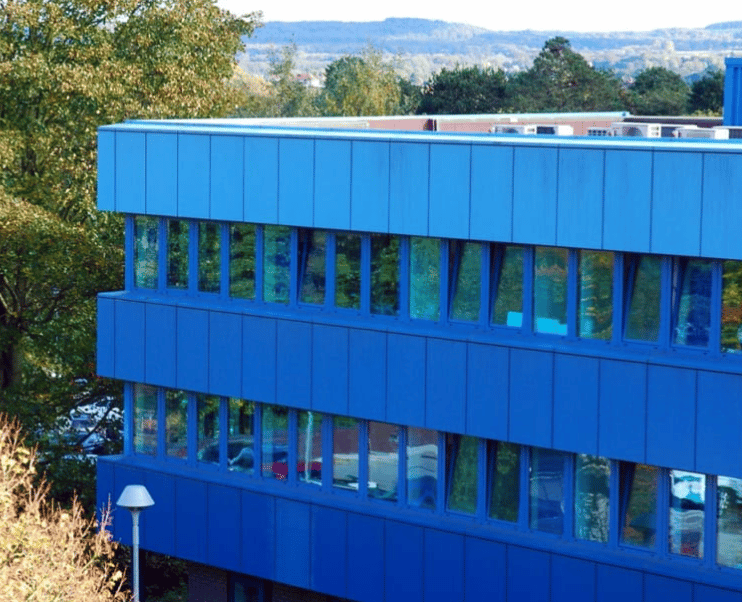 Nottinghamshire Police Have Issued An Urgent Warning About The Ongoing Problem Of Courier Fraud, In Which Fraudsters Dupe Victims By Pretending To Be From The Police Before Sending Someone To Collect Cash Or Valuable Items