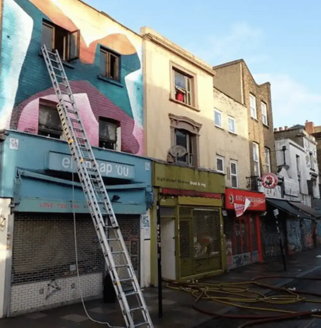 Deptford Flats Blaze Caused by E-Bike Charging Fault – Firefighters Warn of Rising Battery Fire Risks